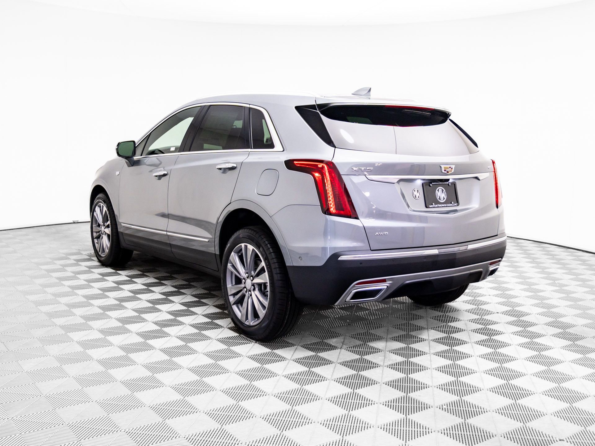New 2026 Cadillac XT5 Premium Luxury image 5