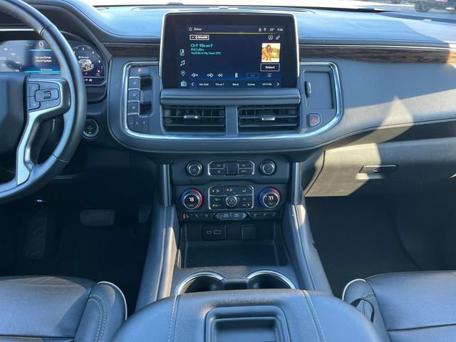 Used 2023 Chevrolet Suburban Premier image 19