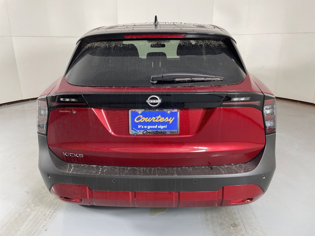 New 2025 Nissan Kicks SV image 7