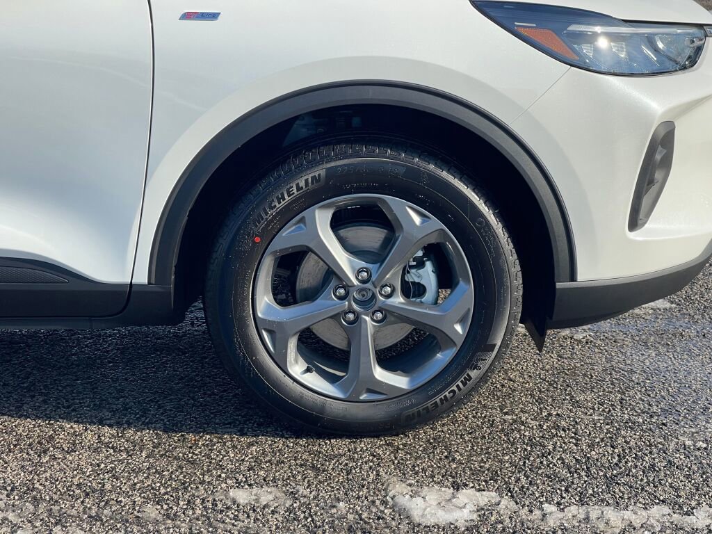 New 2026 Ford Escape ST-Line Select image 17