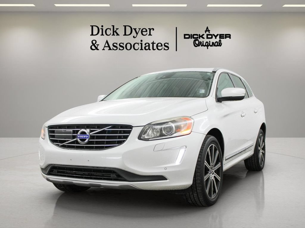 Used 2017 Volvo XC60 T6 Inscription w/ Advanced Package AWD/4WD image 5