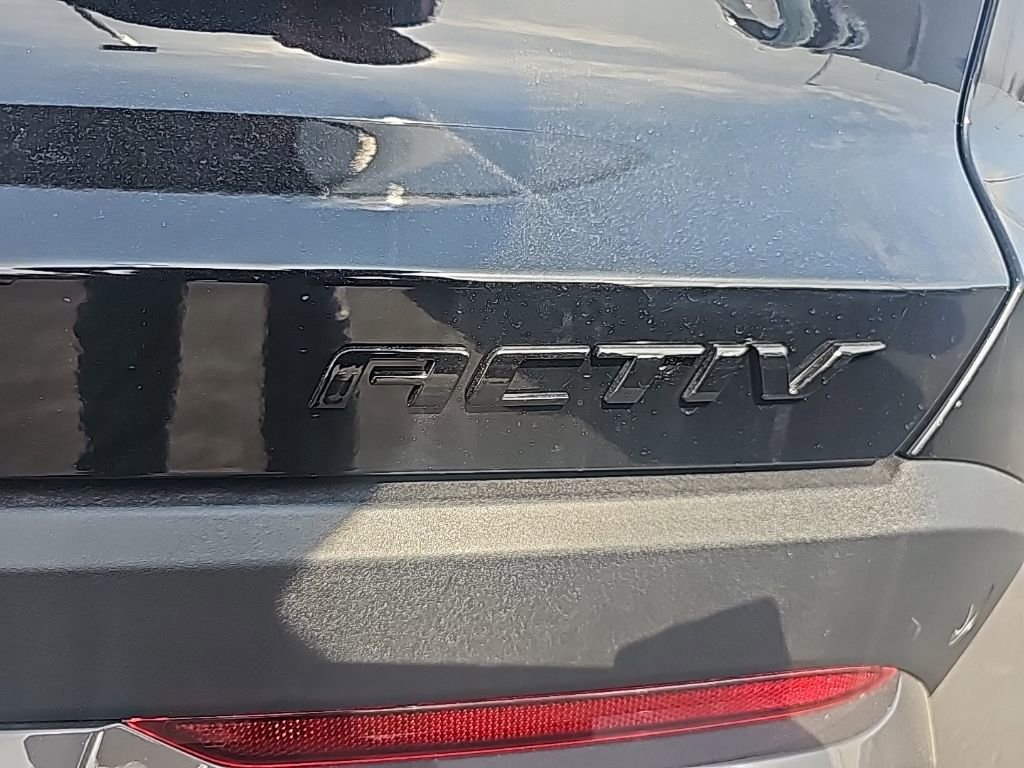New 2026 Chevrolet Equinox ACTIV image 12