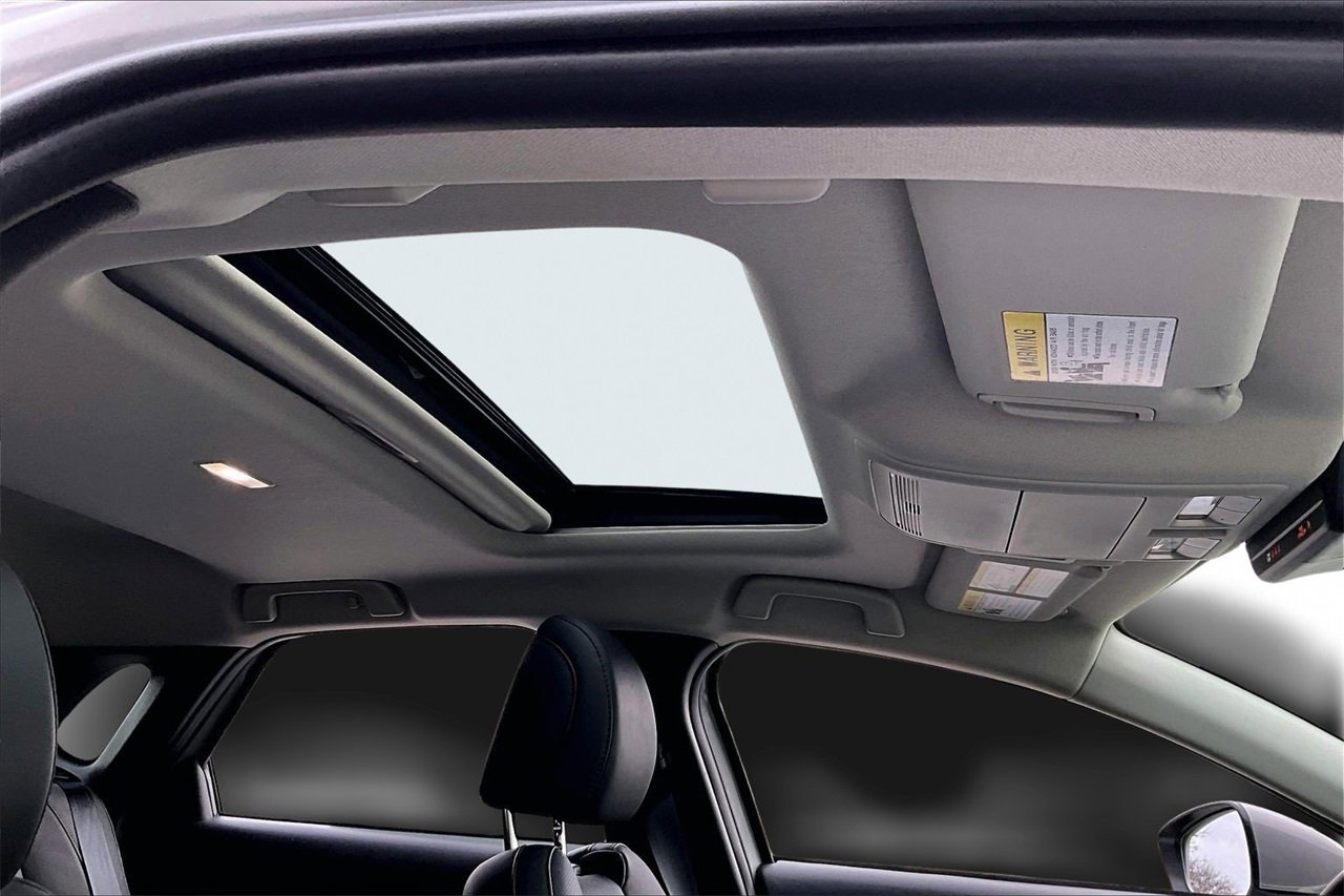 Used 2025 MAZDA CX-30 AWD 2.5 S w/ Premium Package image 14