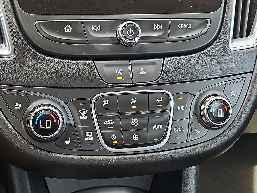 Used 2024 Chevrolet Malibu LT FWD image 26