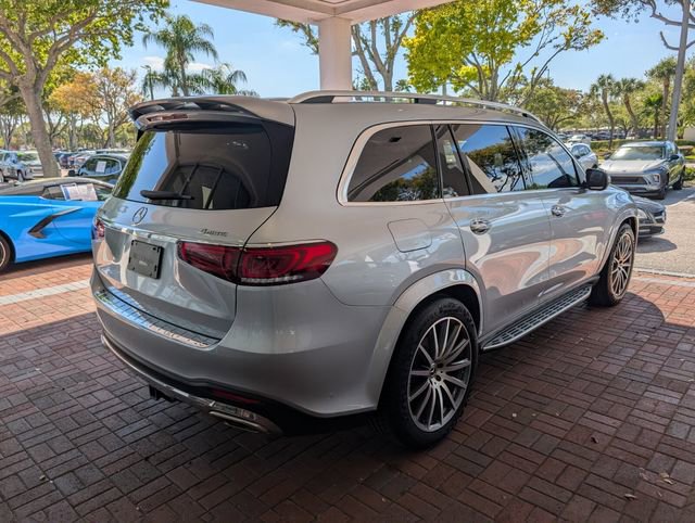 Used 2023 Mercedes-Benz GLS 580 4MATIC image 7