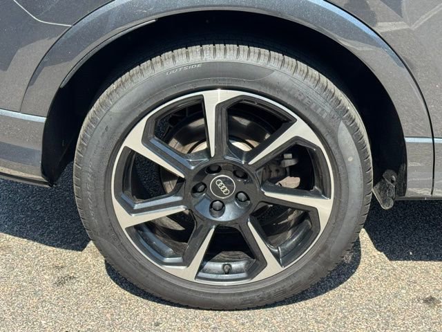 Used 2025 Audi Q3 2.0T Premium Plus AWD/4WD image 13