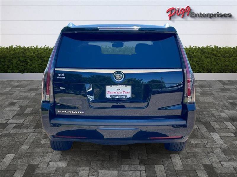 Used 2015 Cadillac Escalade Luxury RWD image 9