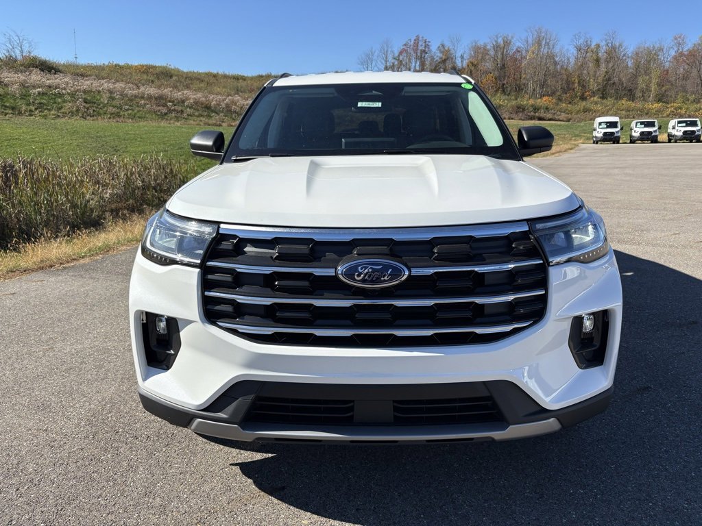New 2026 Ford Explorer Active w/ Active Comfort Package image 8