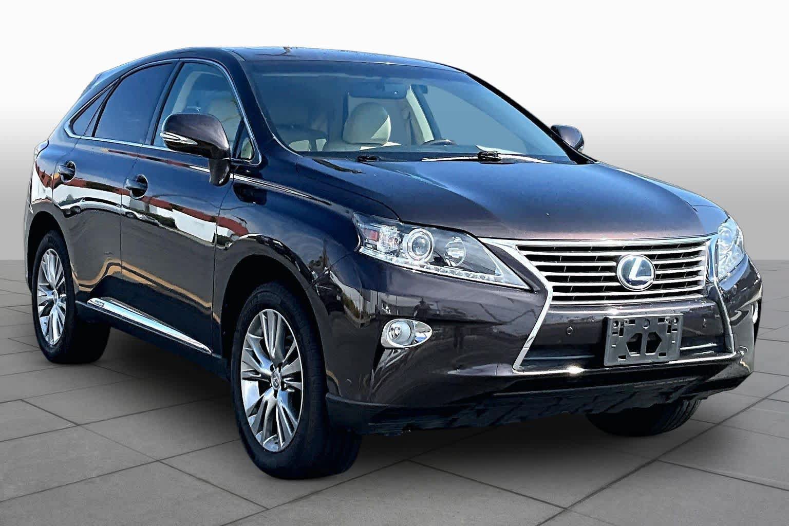 Used 2013 Lexus RX 450h FWD w/ Navigation Pkg image 2