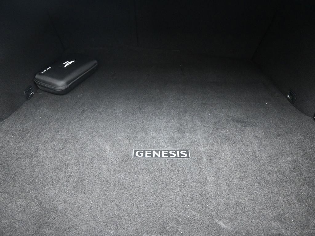 Used 2025 Genesis G70 3.3T Advanced w/ Sport Prestige Package image 16