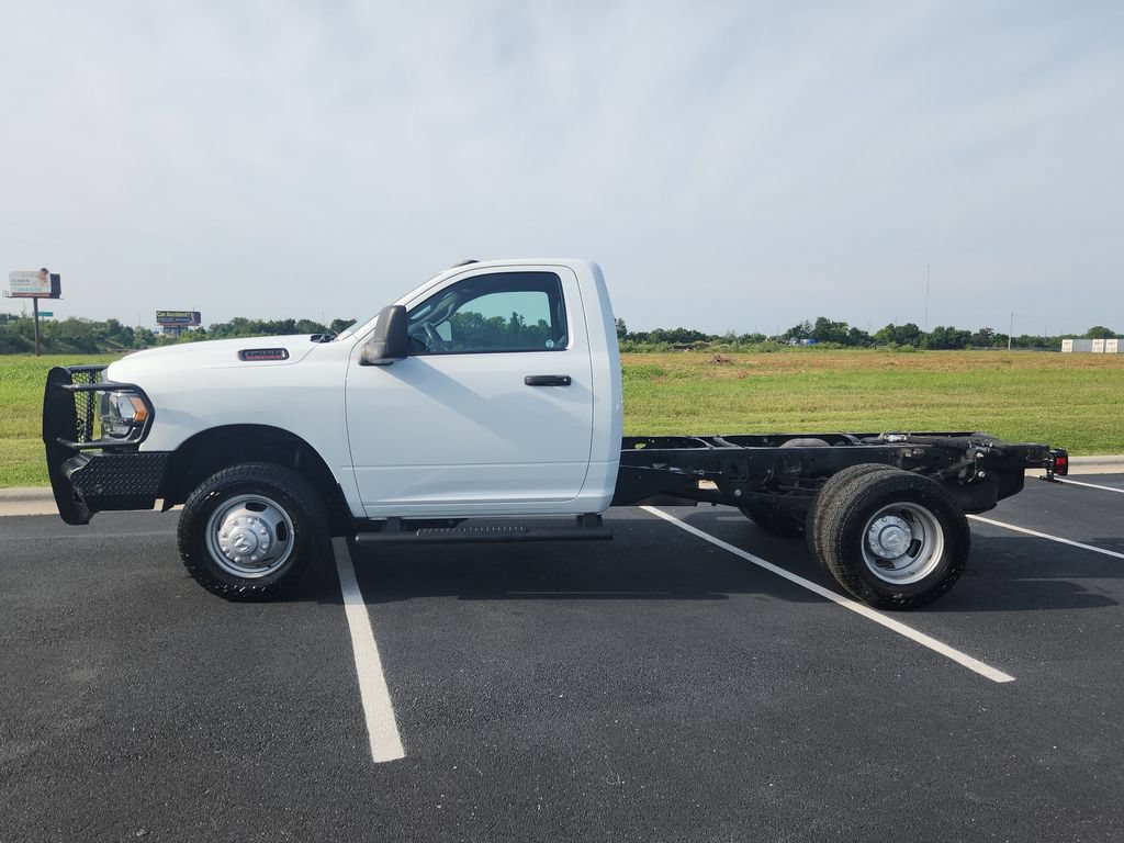 Used 2023 RAM 3500 Tradesman AWD/4WD image 6