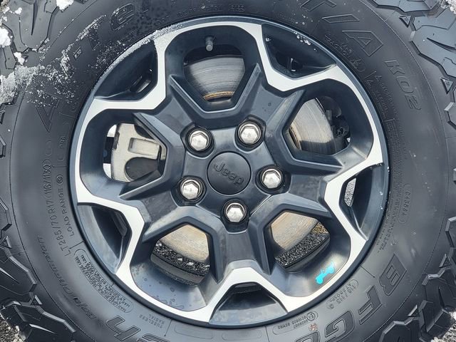 Certified 2022 Jeep Wrangler Unlimited Rubicon 4xe w/ Cold Weather Group image 17