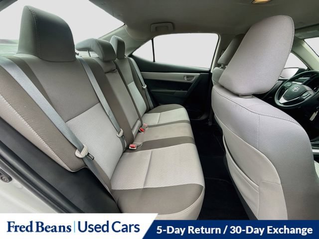 Used 2019 Toyota Corolla LE w/ Carpet Mat Package (TMS) FWD image 30