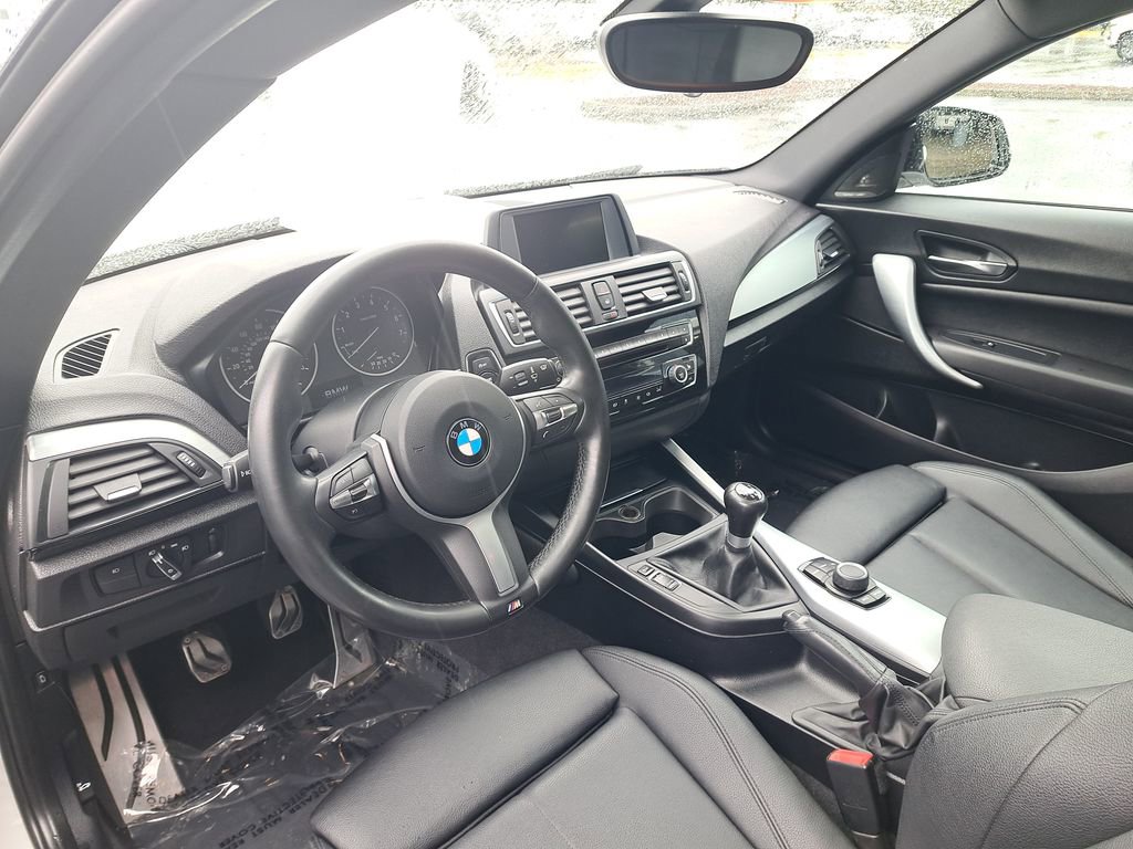 Used 2017 BMW 230i Coupe image 17