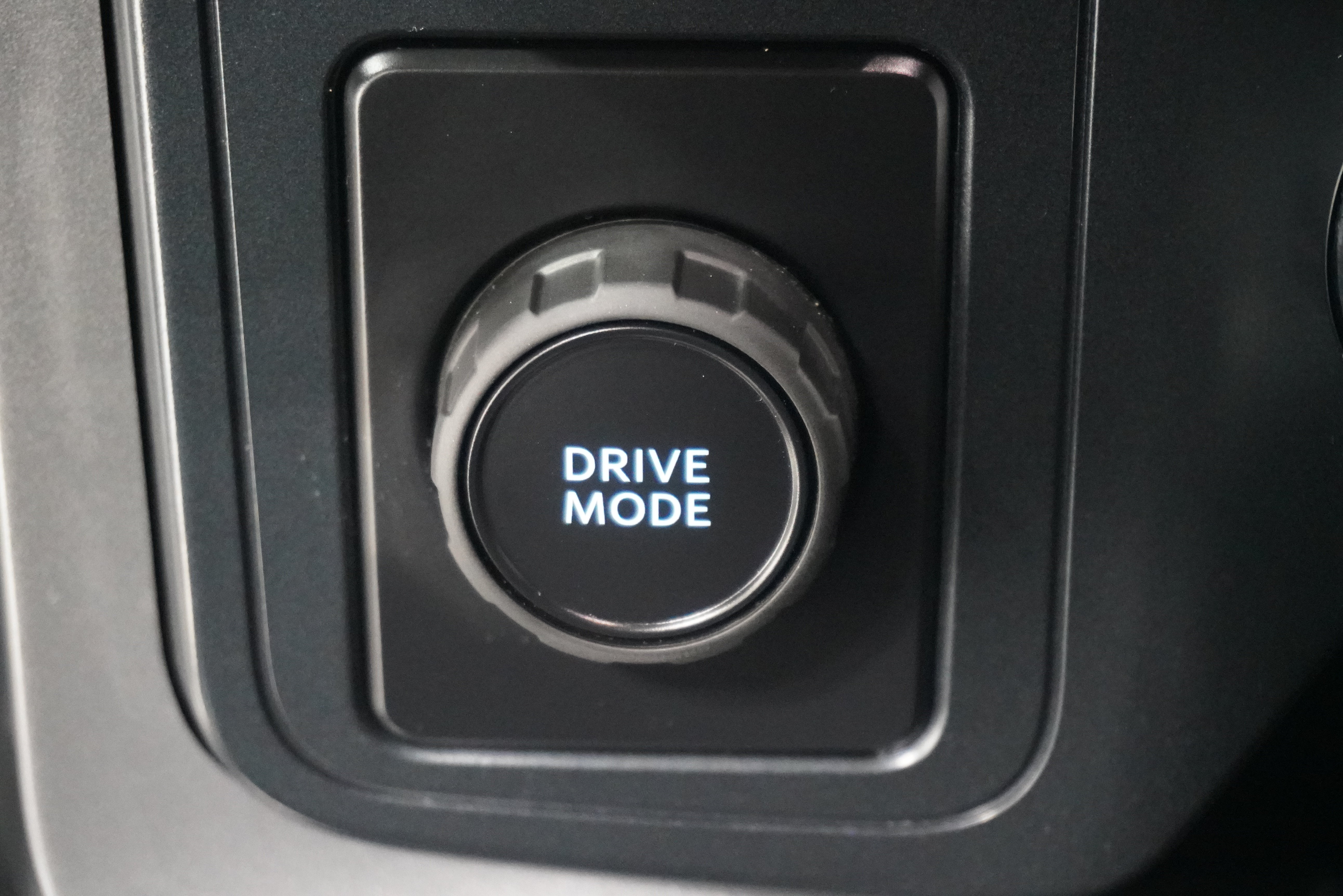 Used 2026 Ford F150 XLT w/ Equipment Group 302A MID RWD image 22
