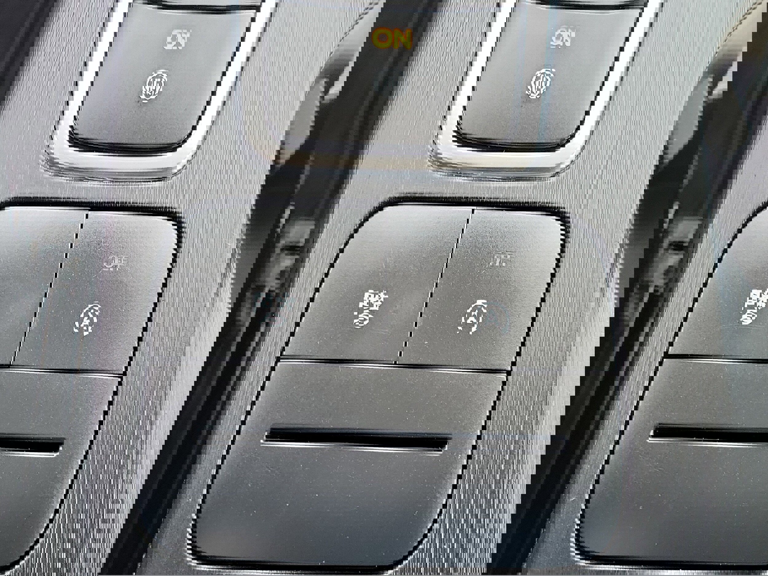 Certified 2022 Ford Escape SE w/ Cold Weather Package AWD/4WD image 32