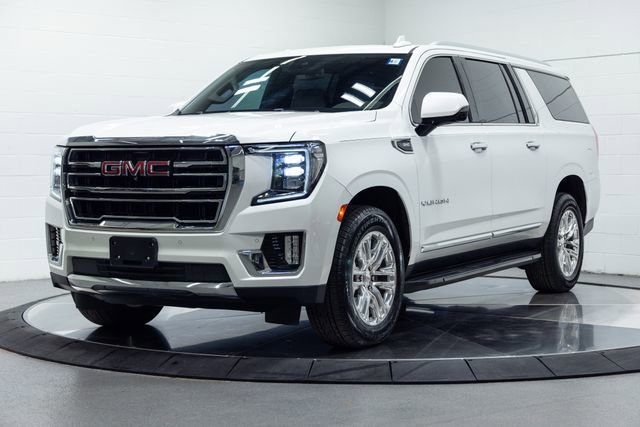 Used 2023 GMC Yukon XL SLT w/ SLT Luxury Package image 6