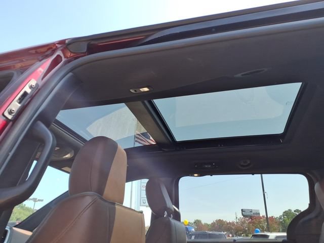 Used 2020 Chrysler Pacifica Limited w/ Advanced Safetytec Group FWD image 9
