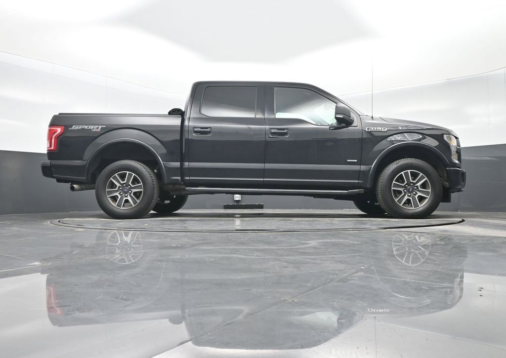 Used 2017 Ford F150 XLT w/ Equipment Group 302A Luxury image 31