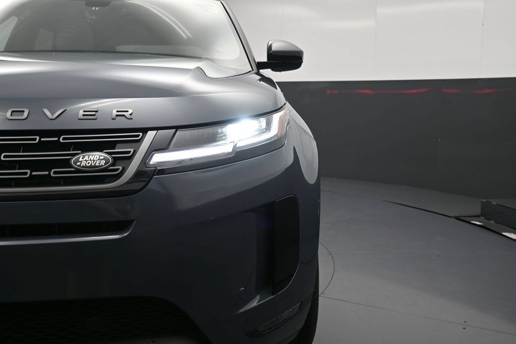 Used 2026 Land Rover Range Rover Evoque S AWD/4WD image 18