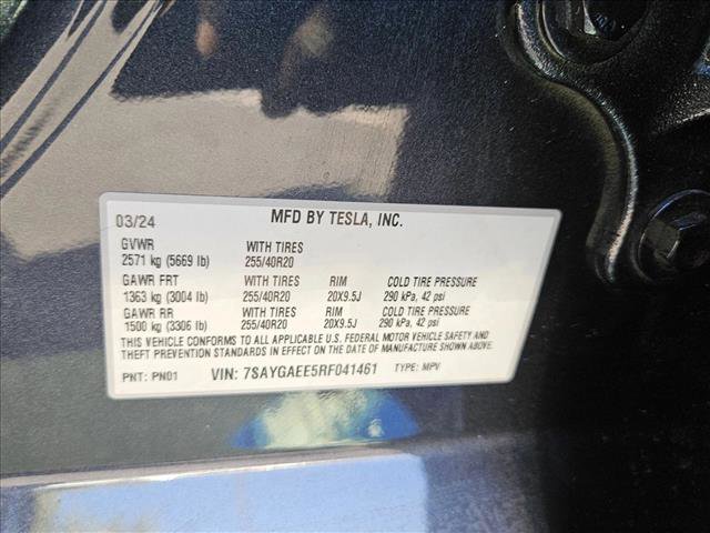 Used 2024 Tesla Model Y Long Range AWD/4WD image 22
