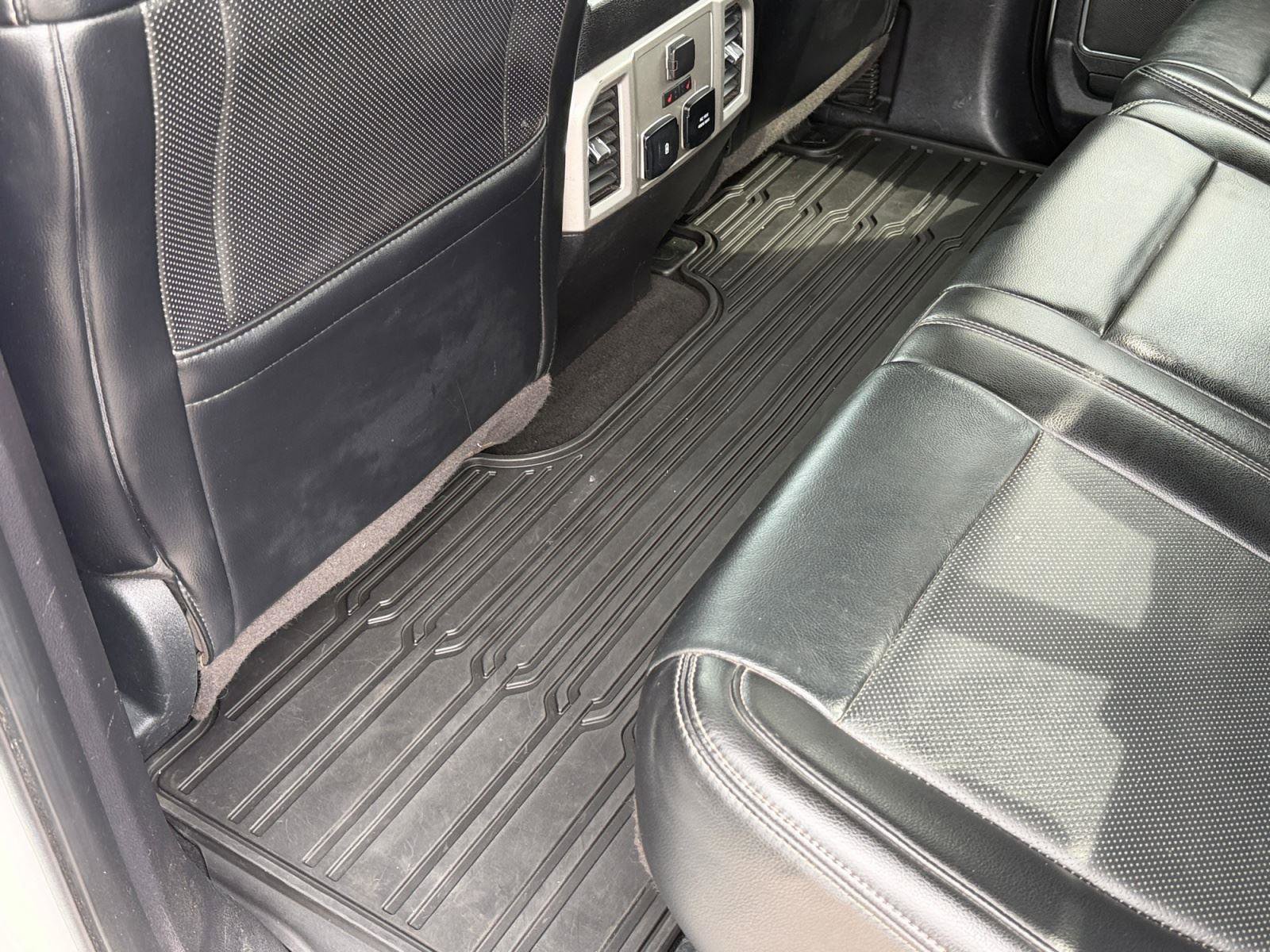 Used 2019 Ford F250 Lariat w/ Lariat Ultimate Package image 42