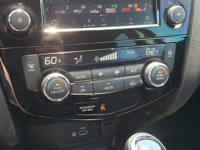 Used 2022 Nissan Rogue Sport SV FWD image 17