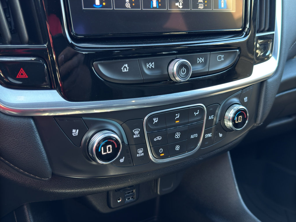 Used 2022 Chevrolet Traverse High Country image 26