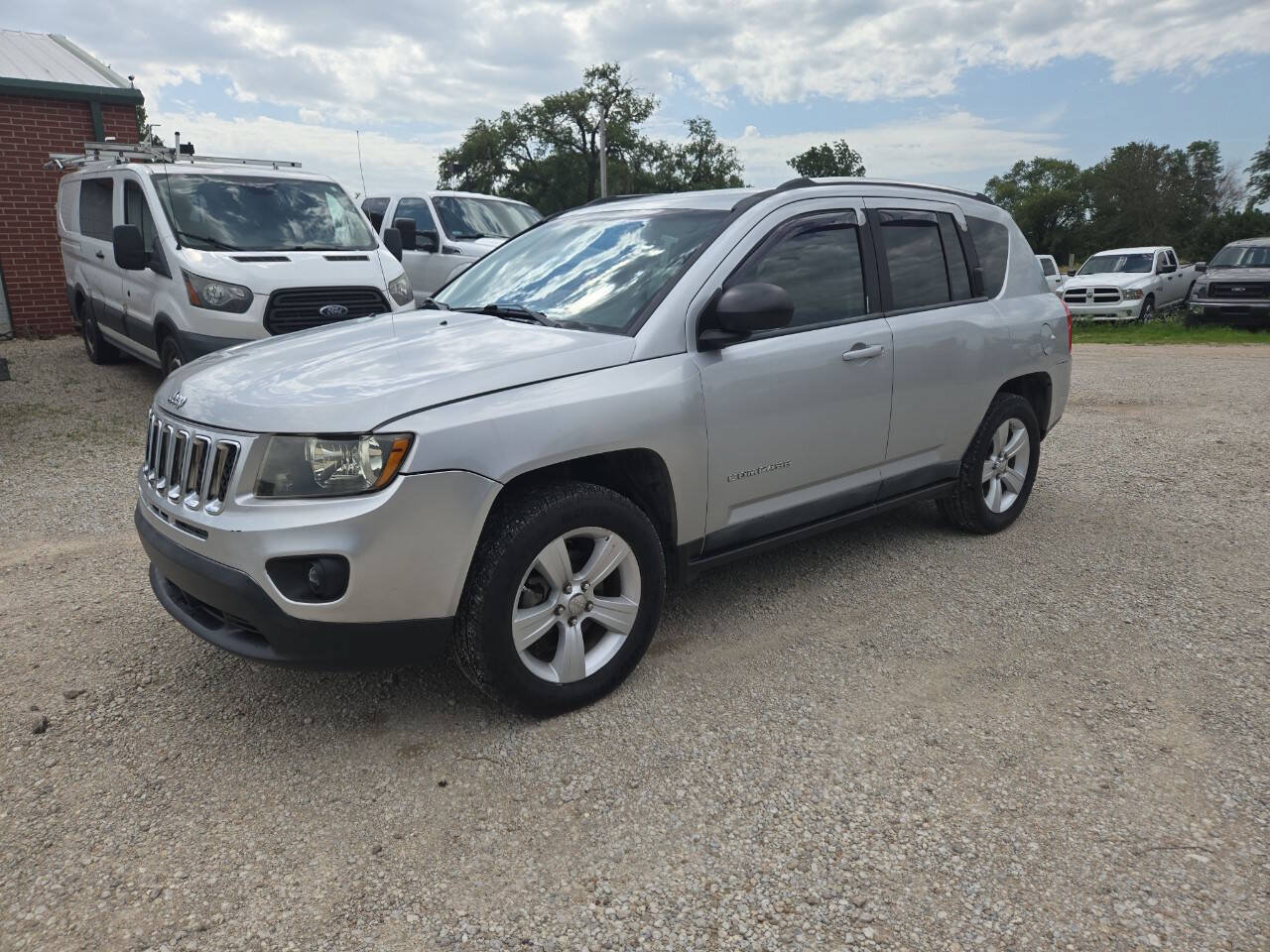 Used 2011 Jeep Compass 2WD image 4