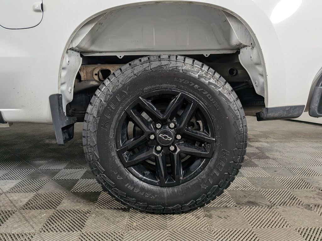 Used 2020 Chevrolet Silverado 1500 LT Trail Boss w/ Convenience Package image 11