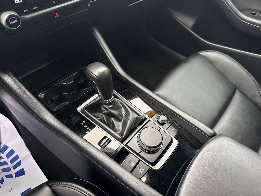 Used 2024 MAZDA MAZDA3 s image 13