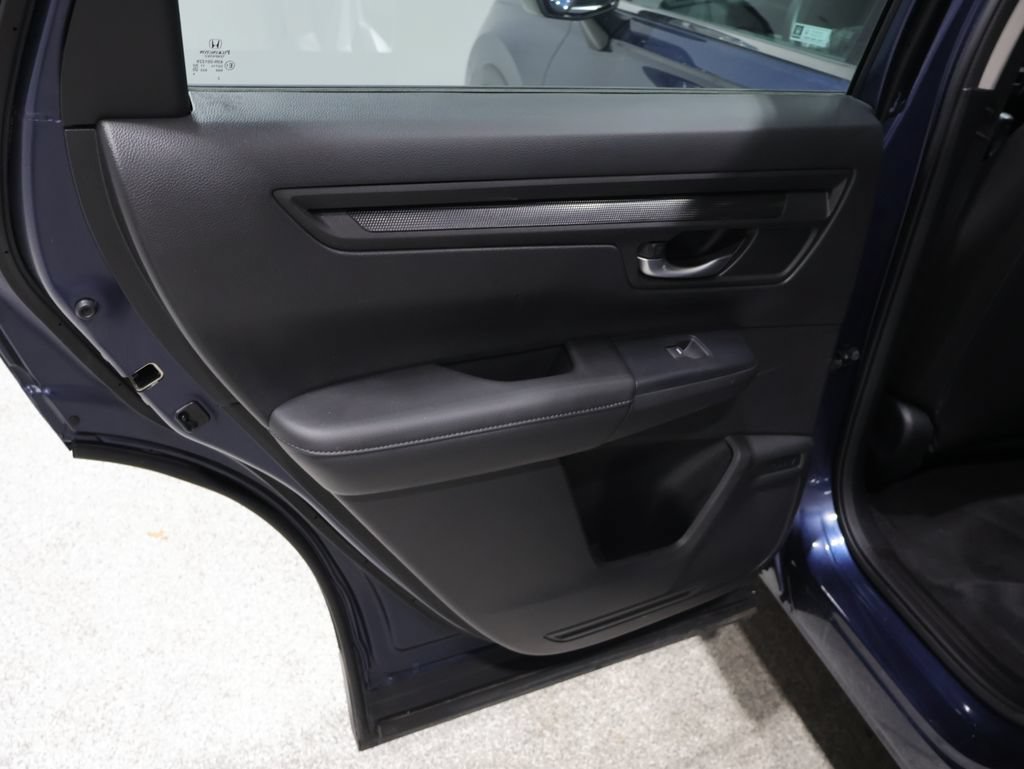 Used 2024 Honda CR-V LX image 17