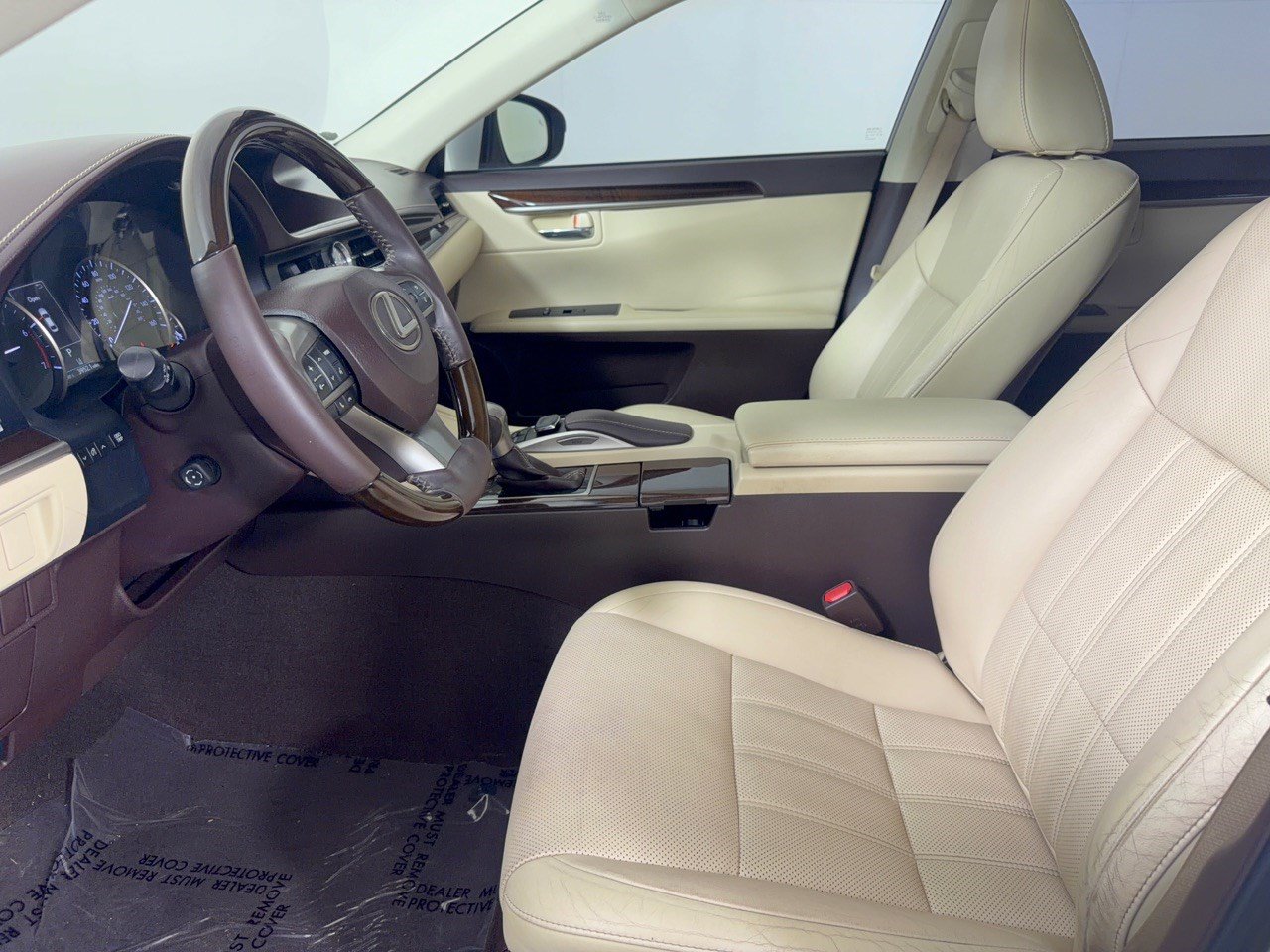 Used 2016 Lexus ES 350 w/ Luxury Package w/Wood Trim FWD image 5