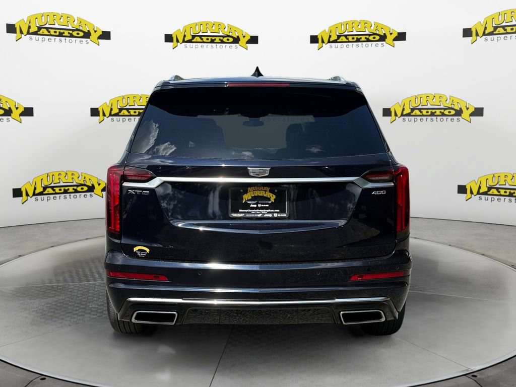 Used 2022 Cadillac XT6 Premium Luxury FWD image 4