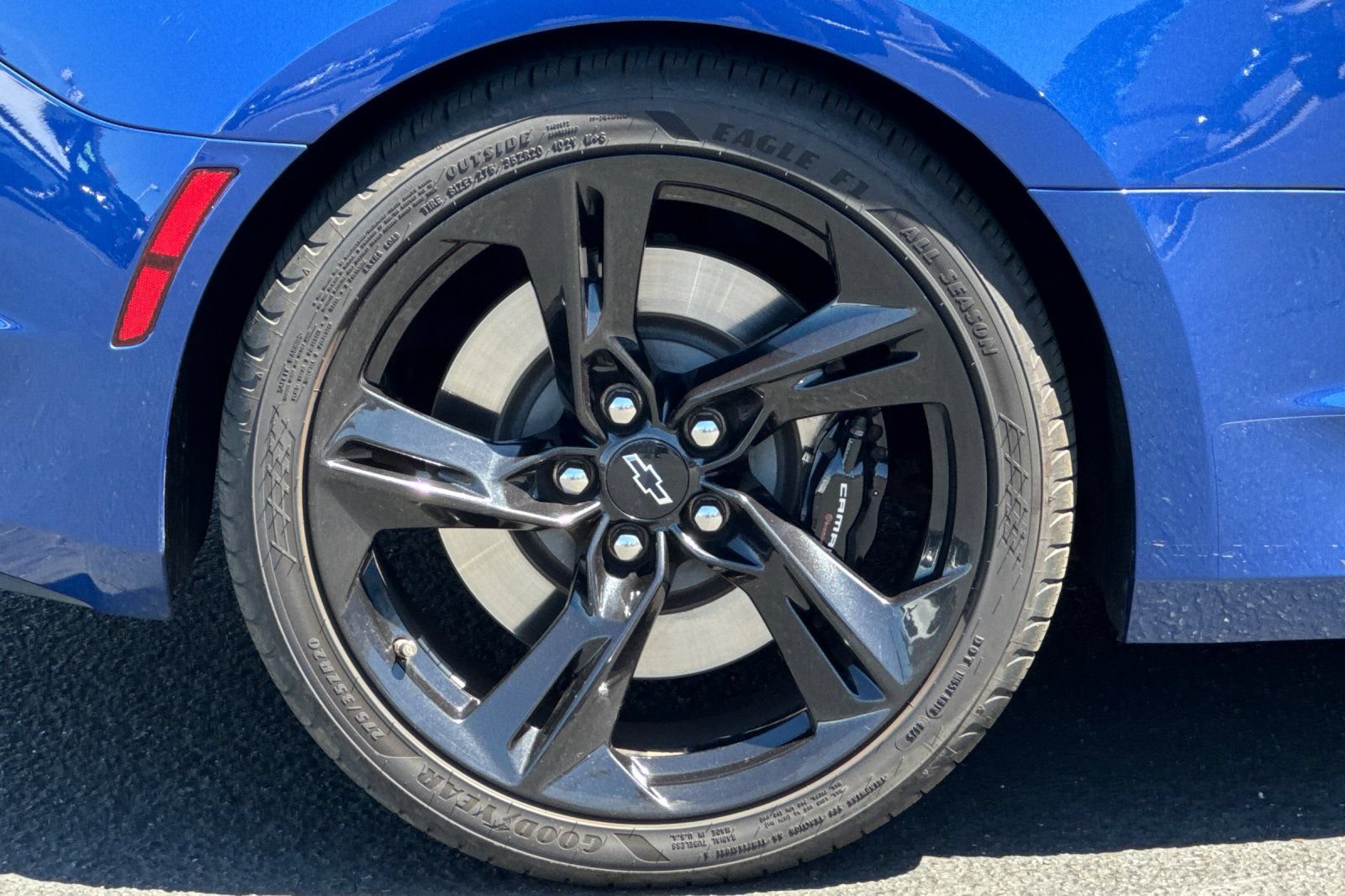 Used 2022 Chevrolet Camaro SS RWD image 40