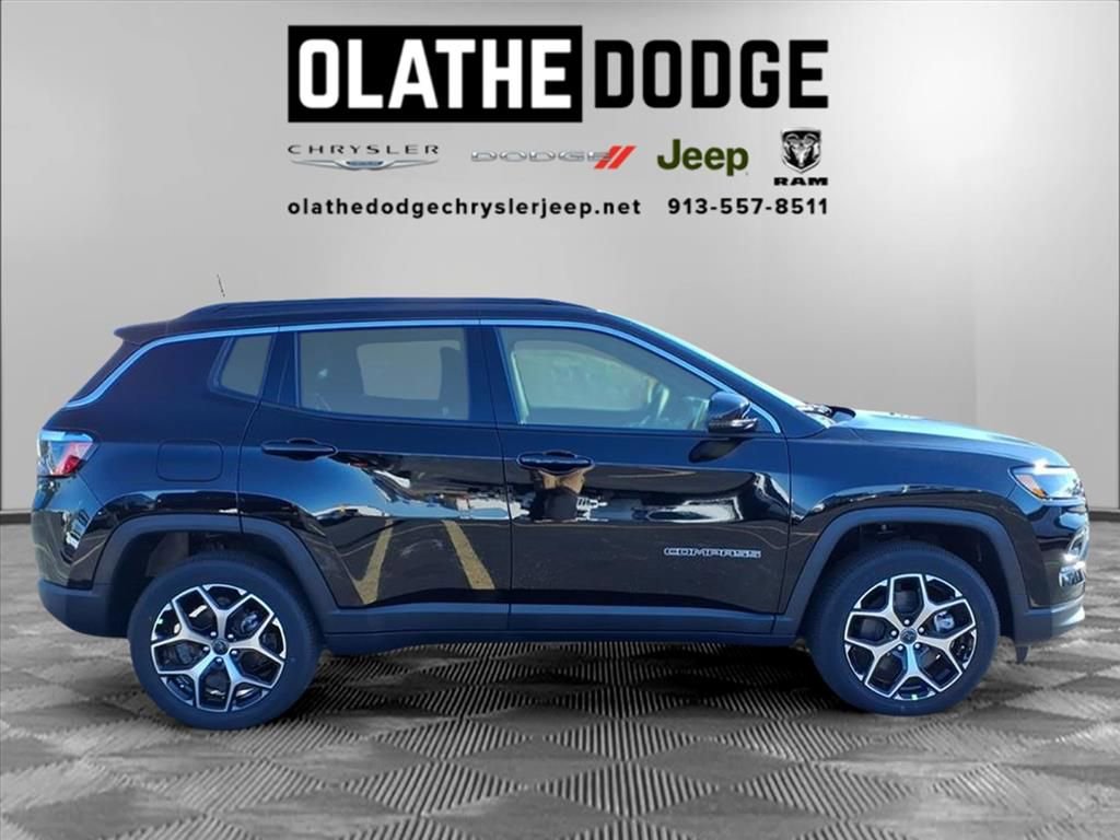 New 2026 Jeep Compass Limited image 8