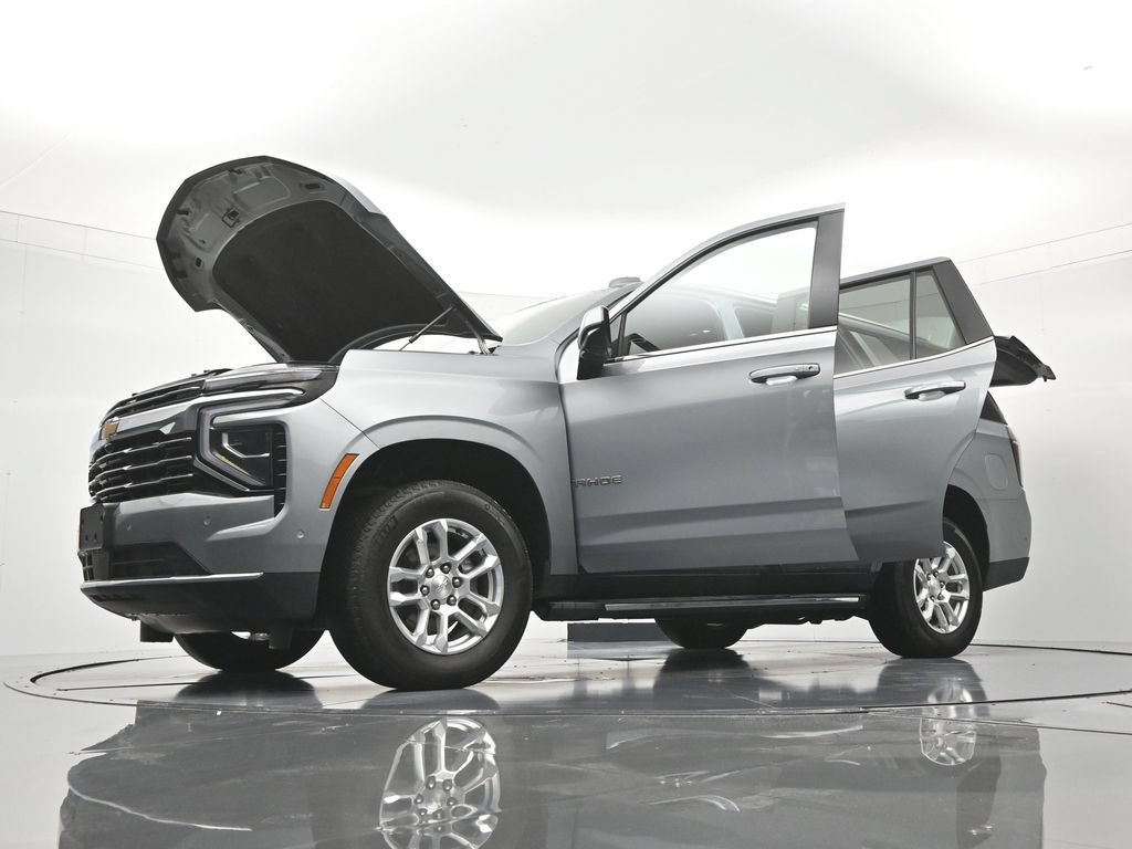 Used 2025 Chevrolet Tahoe LT AWD/4WD image 49