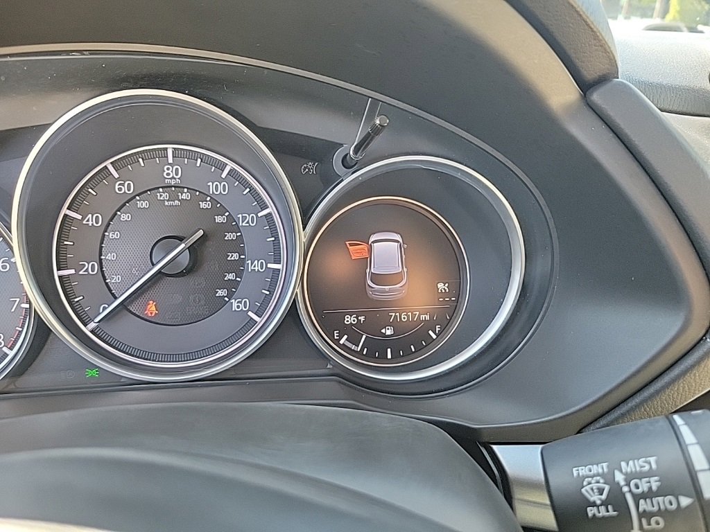 Used 2018 MAZDA CX-5 Touring w/ Preferred Equipment Package image 17