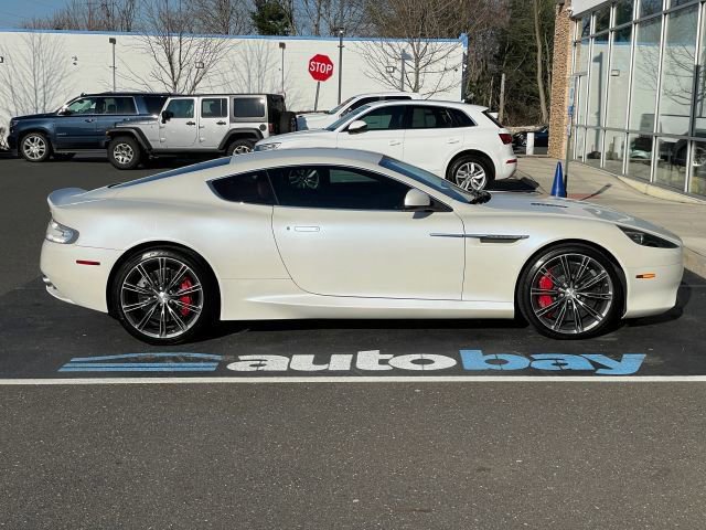 Used 2015 Aston Martin DB9 Coupe image 24
