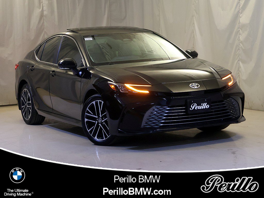 Used 2025 Toyota Camry XLE w/ Premium Package