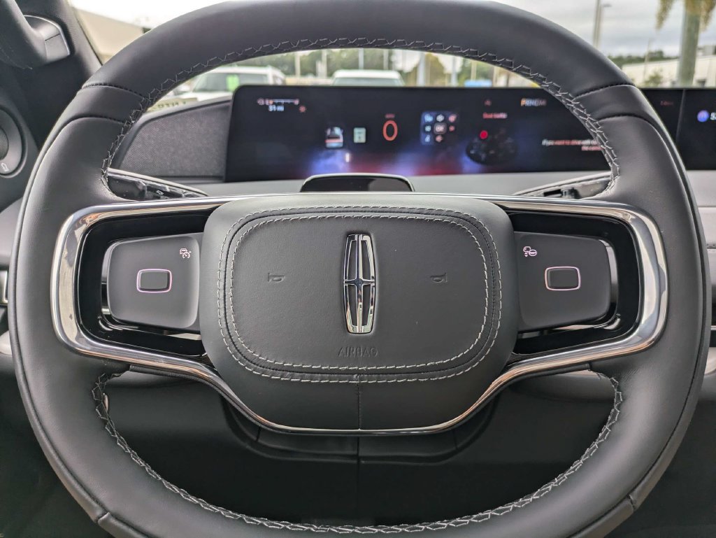 New 2027 Lincoln Navigator Reserve w/ Jet Appearance Package RWD image 31