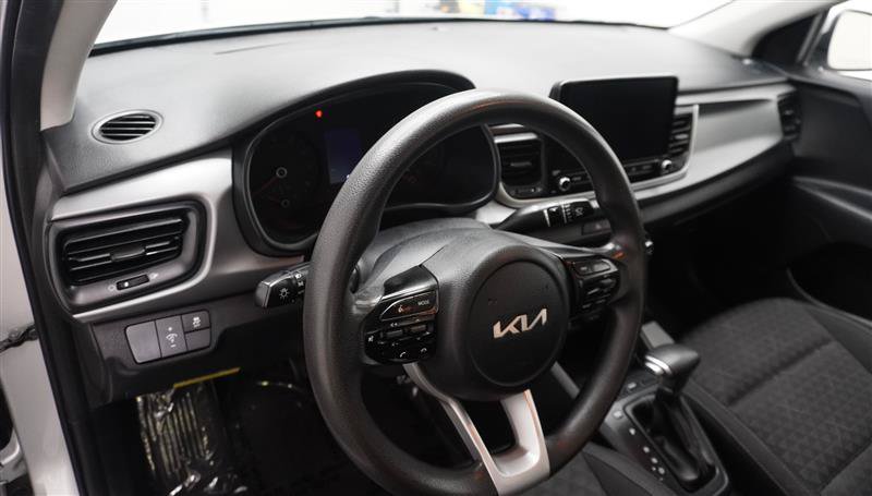 Used 2022 Kia Rio S FWD image 11