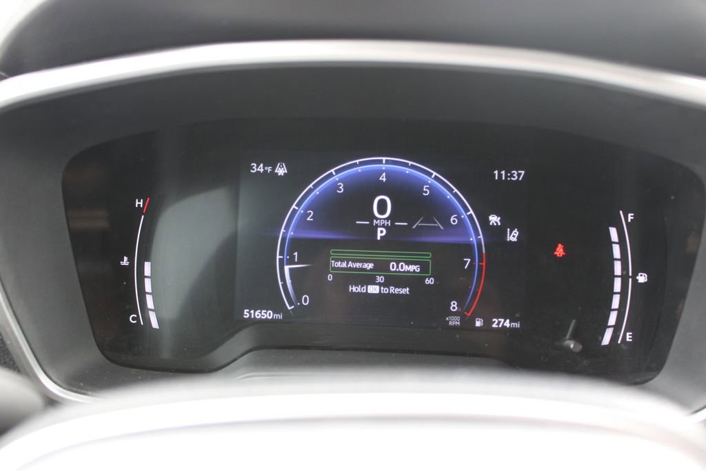 Used 2024 Toyota Corolla Cross XLE image 32