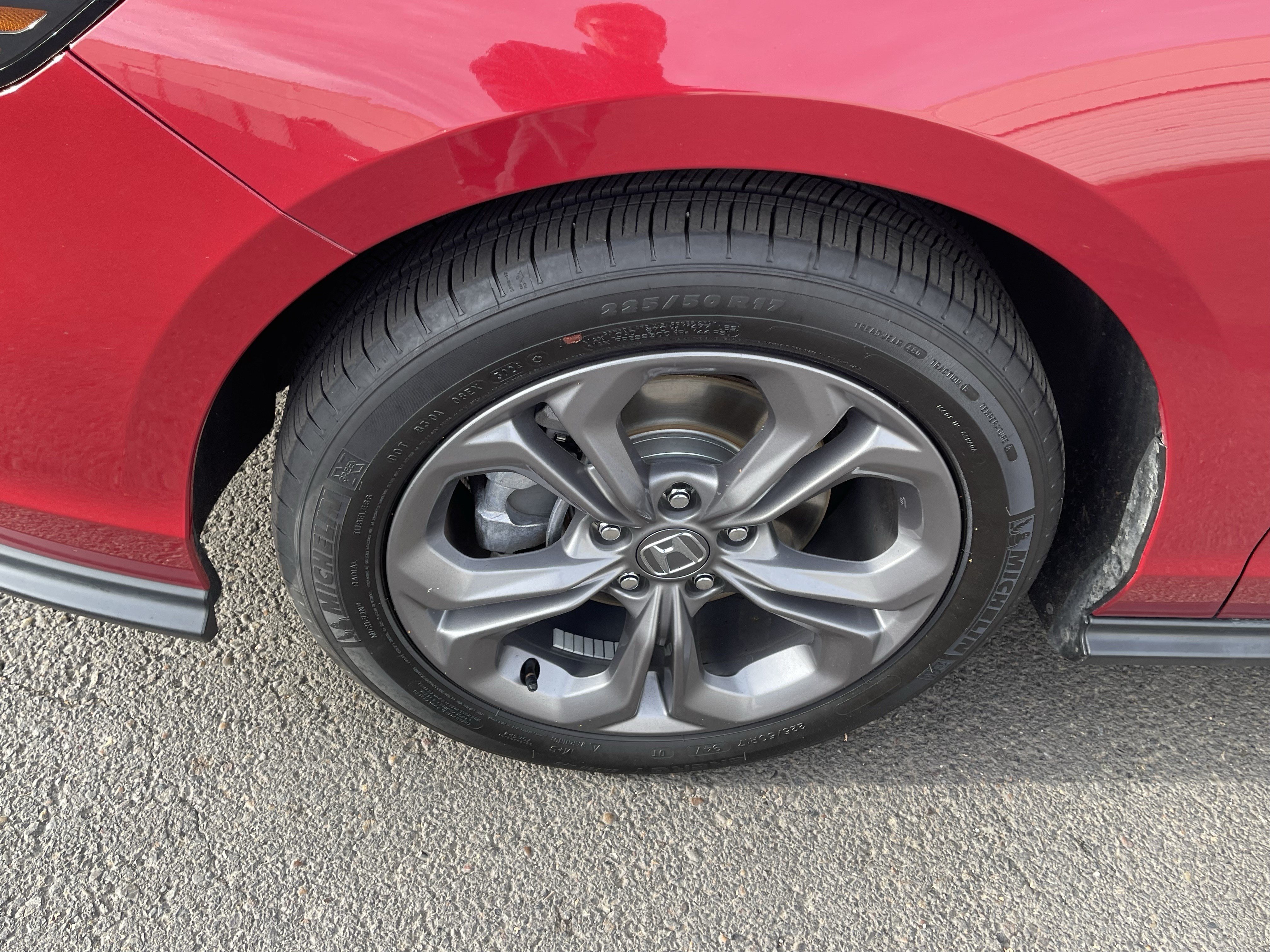 Used 2024 Honda Accord EX image 9