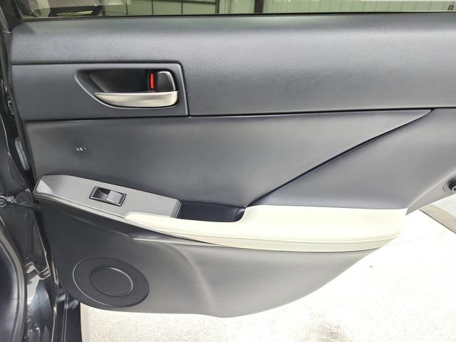 Used 2022 Lexus IS 350 F Sport w/ Accessory Package RWD image 42