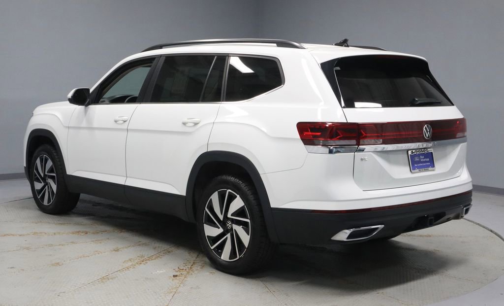 Used 2025 Volkswagen Atlas SE FWD image 9