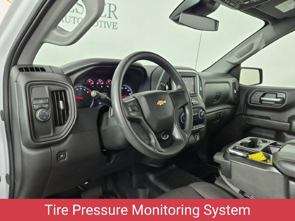 Certified 2025 Chevrolet Silverado 1500 W/T RWD image 17