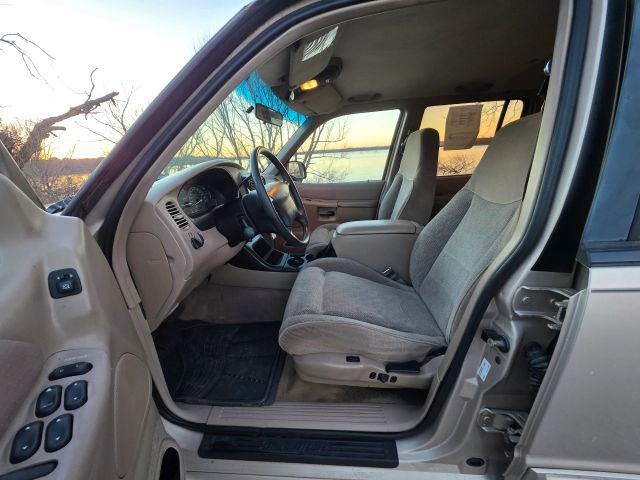 Used 1997 Ford Explorer 4WD 4-Door image 26
