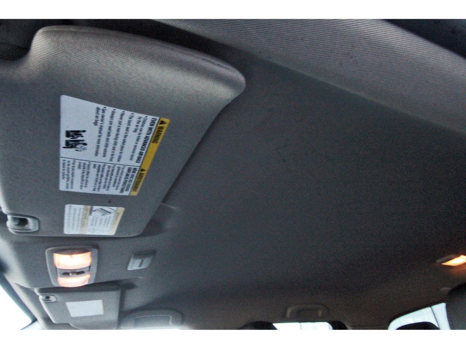 Used 2024 Nissan Frontier SV RWD image 30