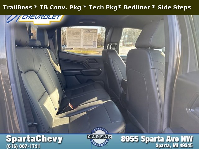 Used 2025 Chevrolet Colorado Trail Boss image 21